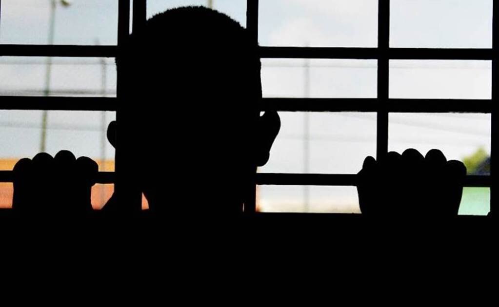 Sujeto abusa de su prima menor de edad