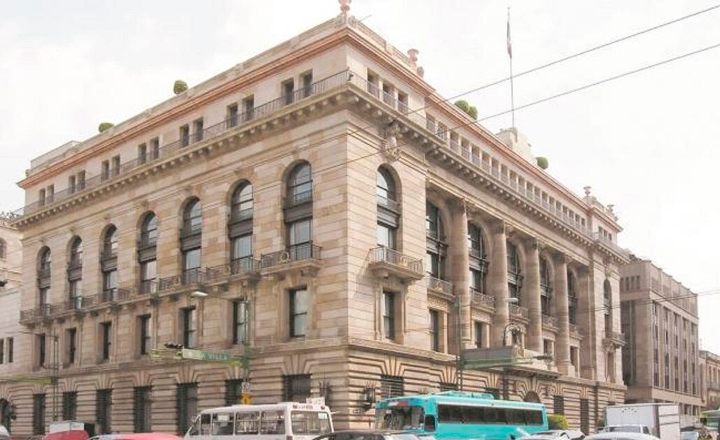 Por incertidumbre política y económica, analistas ajustan a 0% crecimiento en 2019