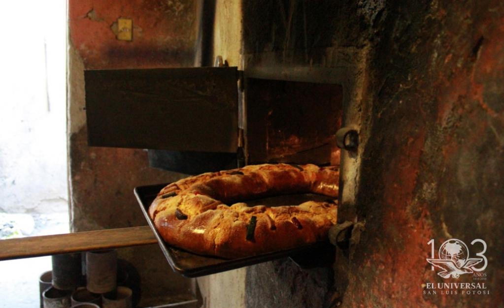 49 años de pan en horno de leña 