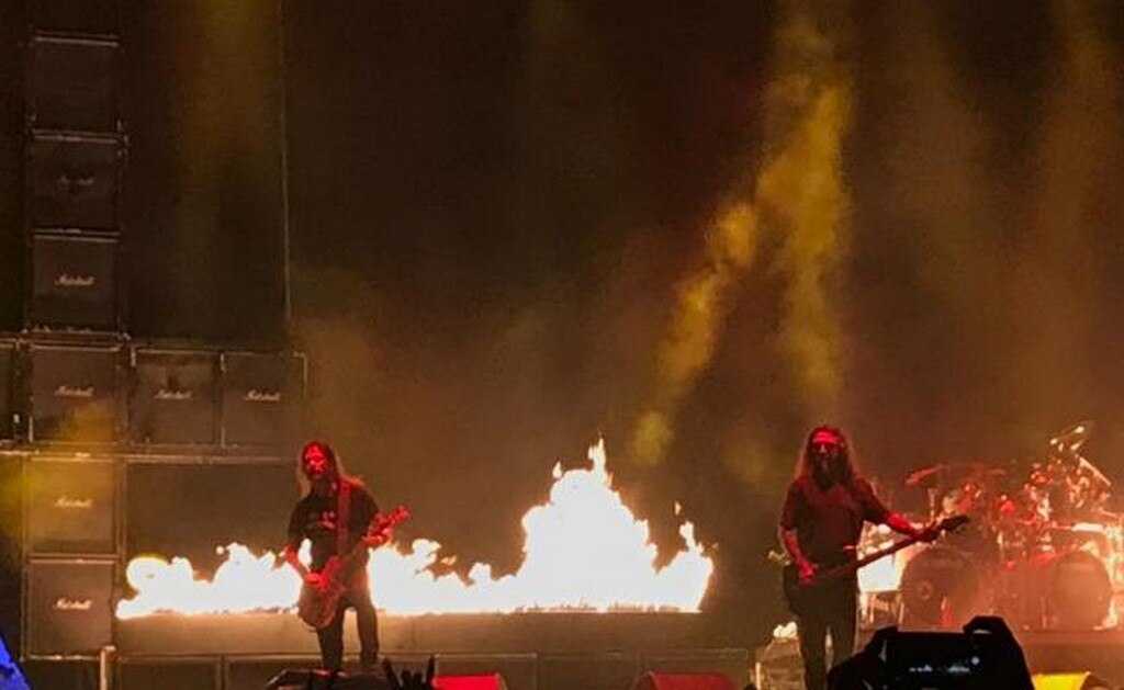  Slayer apaga con fuego quejas y lodo en el Force Fest