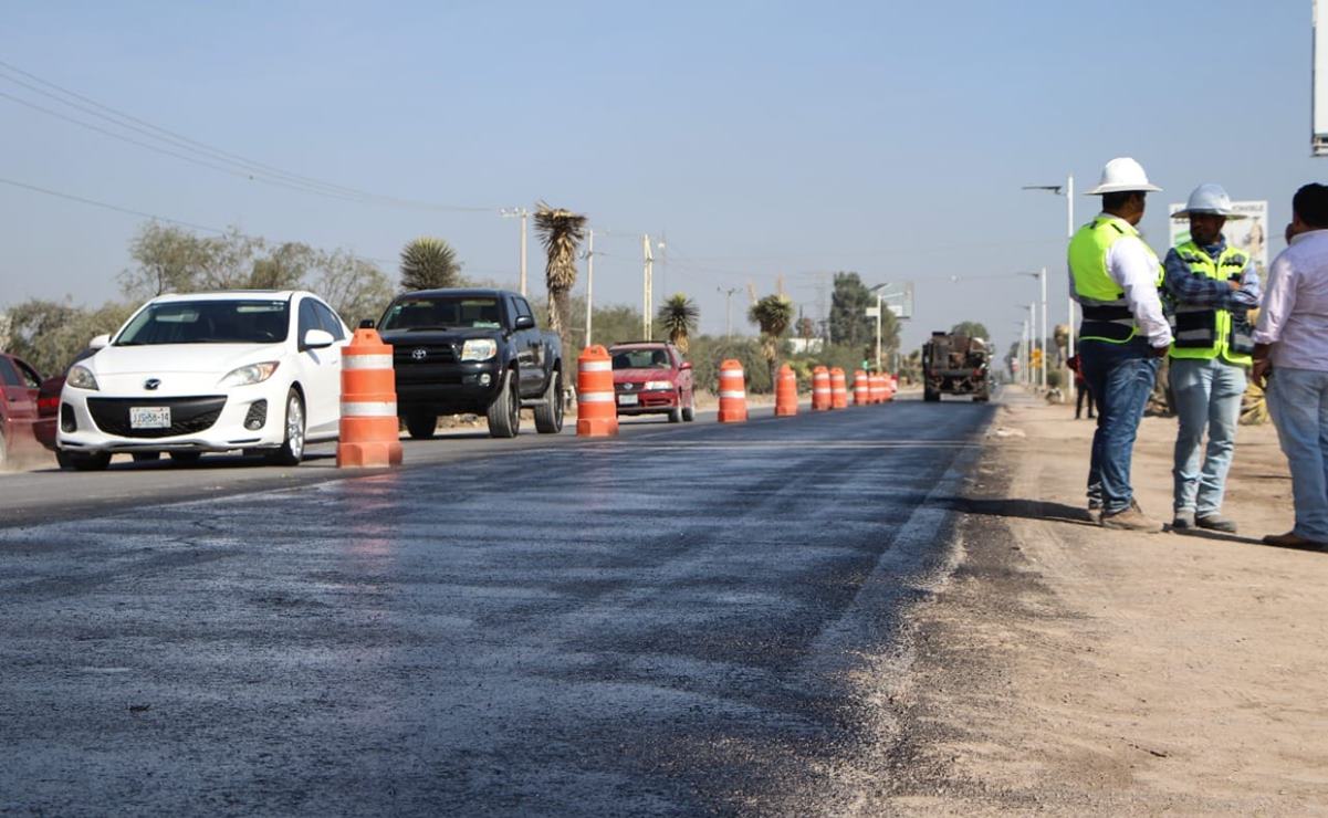 Ampliación de carretera al aeropuerto de SLP se entregará en un mes, asegura titular de la JEC. Foto: Especial