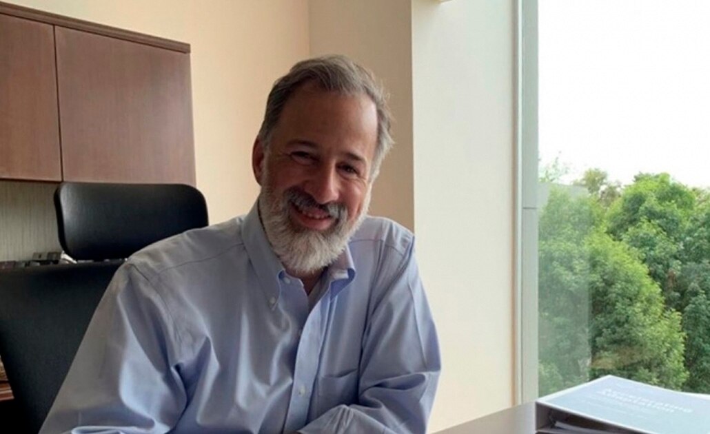 Meade celebra su cumpleaños número 50