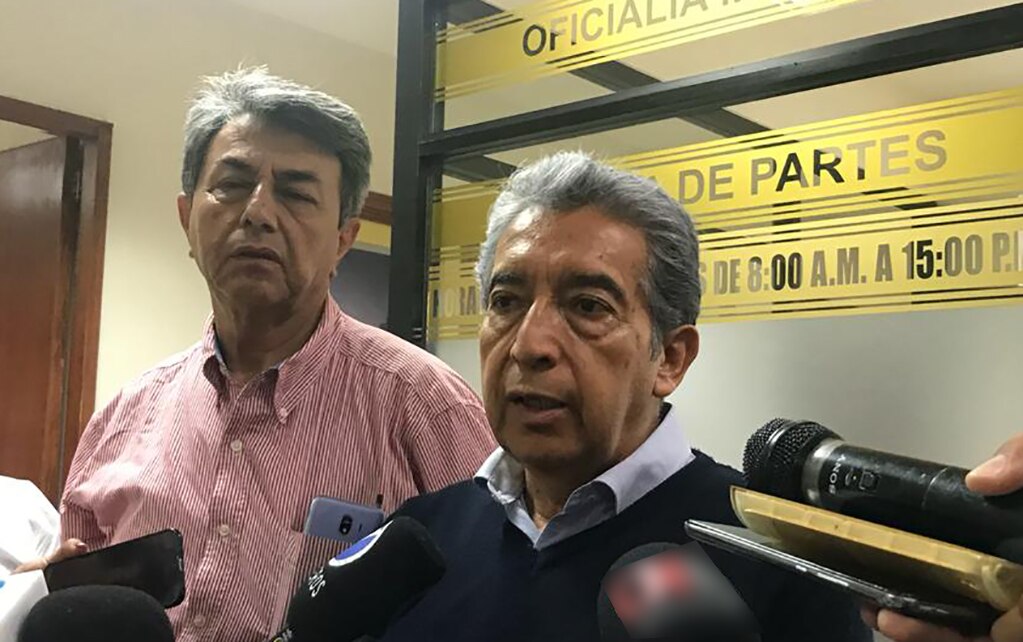 “Buscaremos las pruebas” responde FCA a Conde Mejía