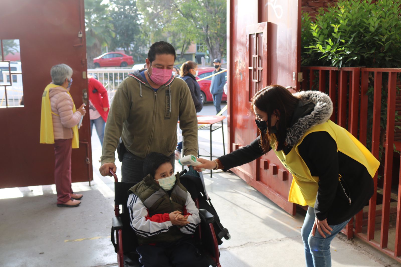 464 trabajadores de la educación se contagiaron de Covid-19 en la última semana 