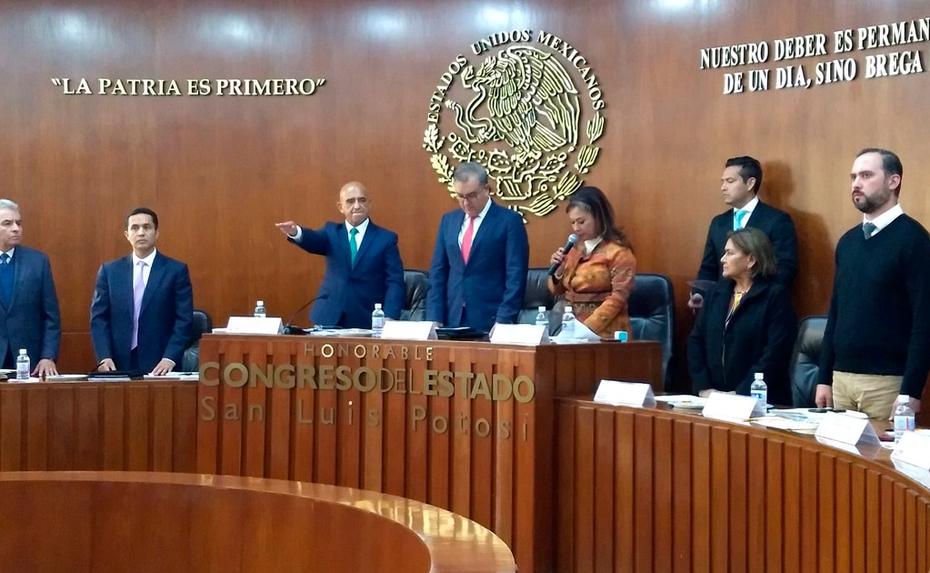 Foto: Twitter @CongresoEdoSLP