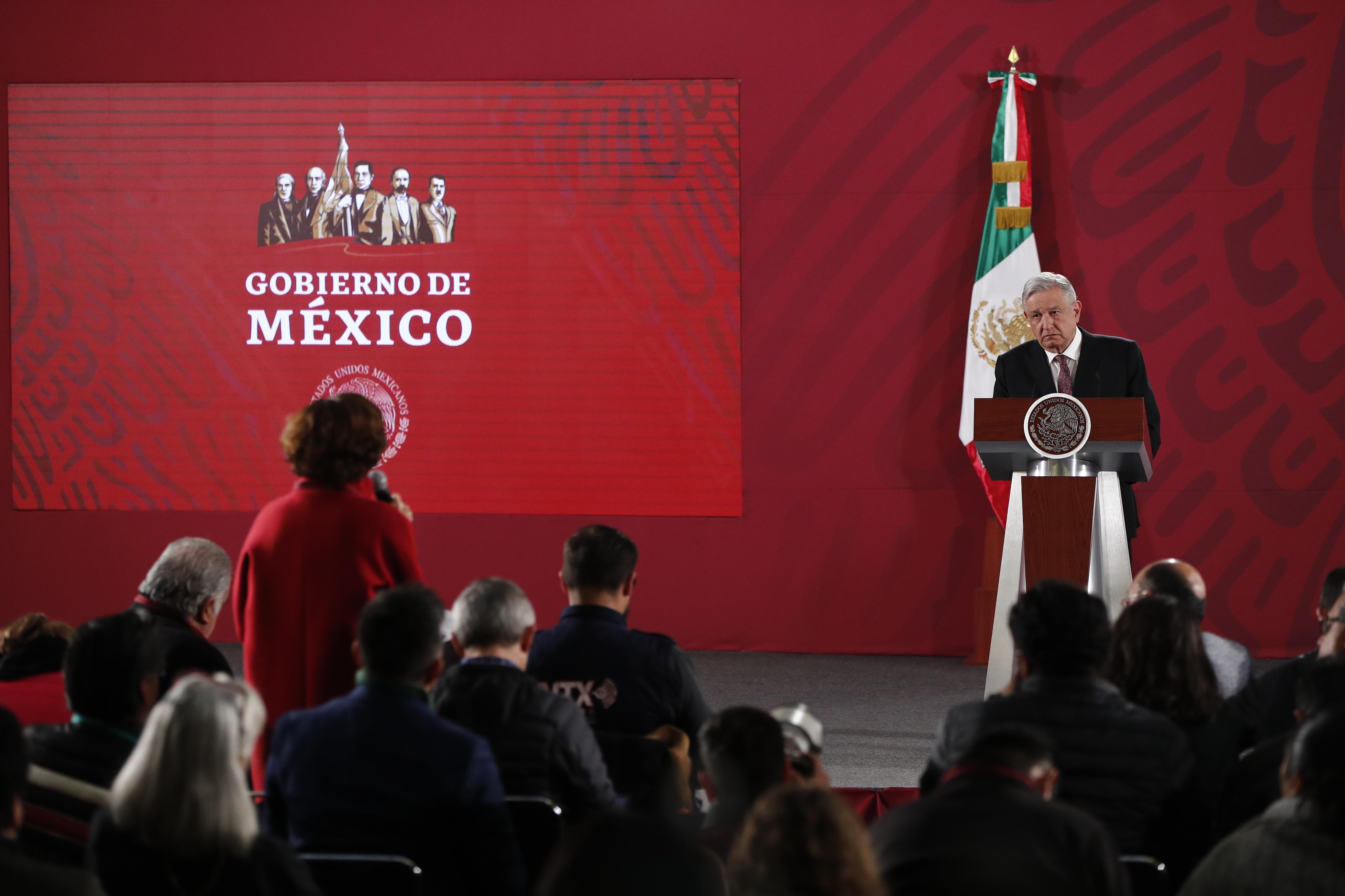 AMLO se compromete a no presentar una reforma penal que atente contra libertades