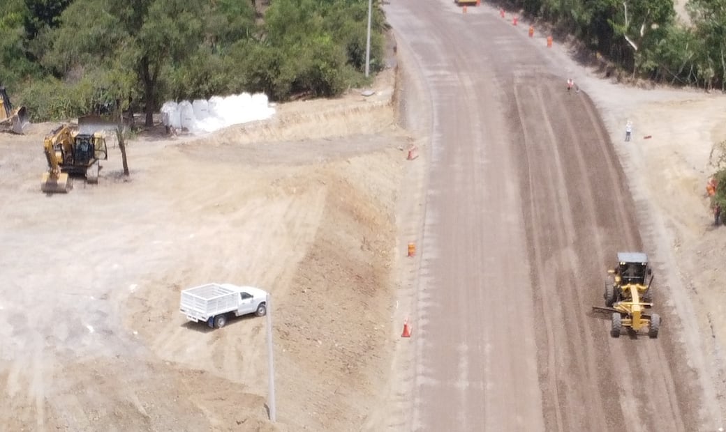 La carretera federal Tamazunchale-Huejutla concluirá antes de 2030. Foto: ESPECIAL