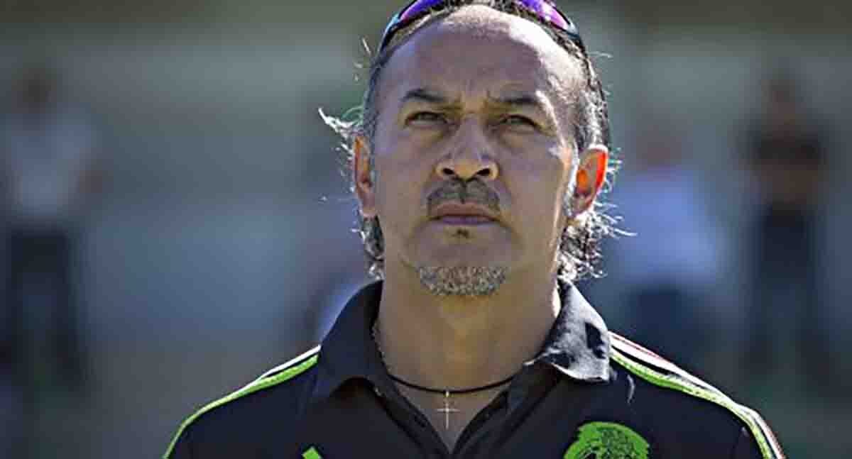 “Potro” Gutierrez da charla a jóvenes potosinos