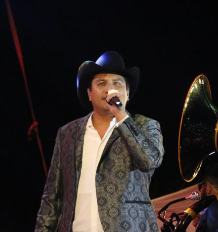 Julión Álvarez cerró con broche de oro la FENAE 2019