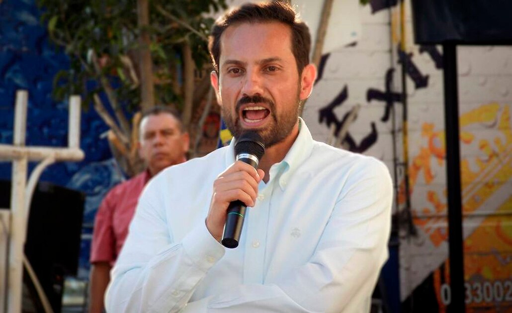 Serrato Sánchez se reúne con comerciantes