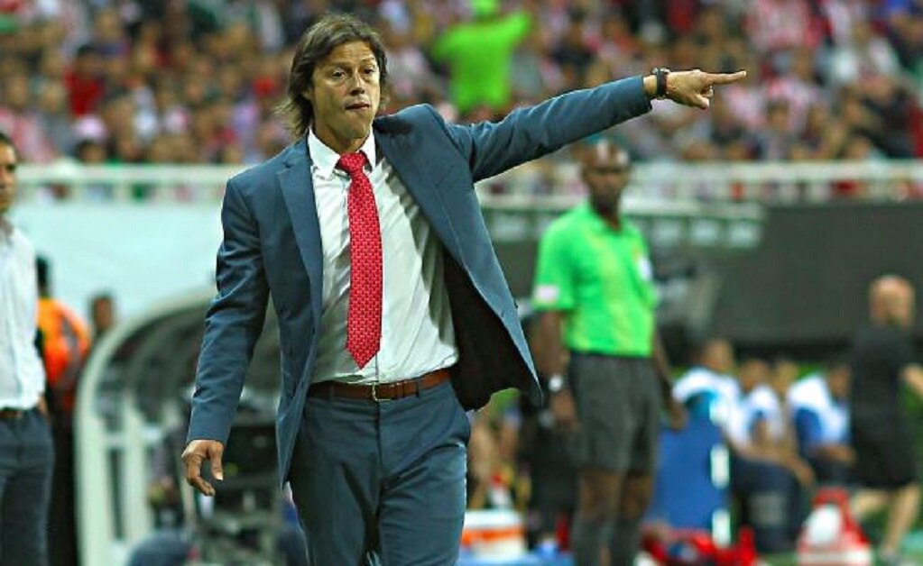 Directiva de Chivas reta a Matías Almeyda