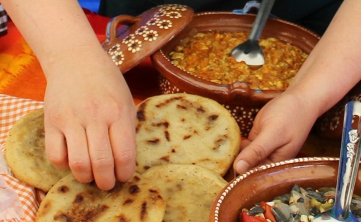 Gorditas ferrocarrileras, el sabroso antojo del domingo en Charcas, San Luis Potosí