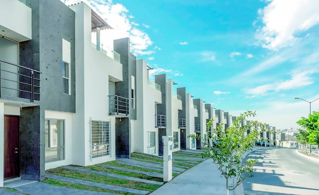 "Descentralización de dependencias beneficiará a sector inmobiliario"