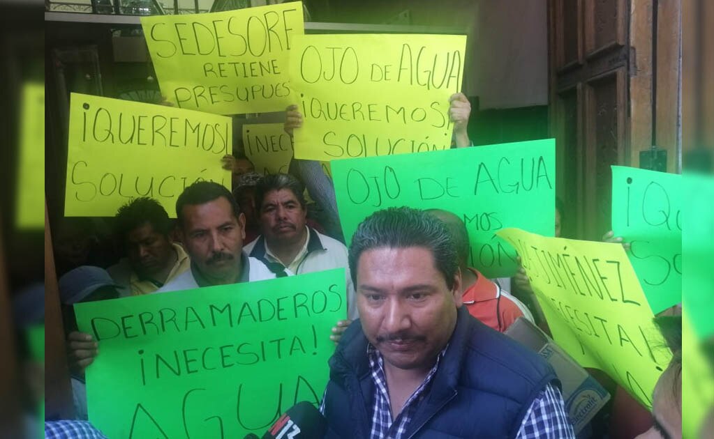Habitantes de comunidades de Mexquitic bloquean la Sedesore