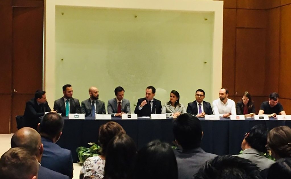 Retendrá SAT IVA e ISR a conductores de Uber y Rappi