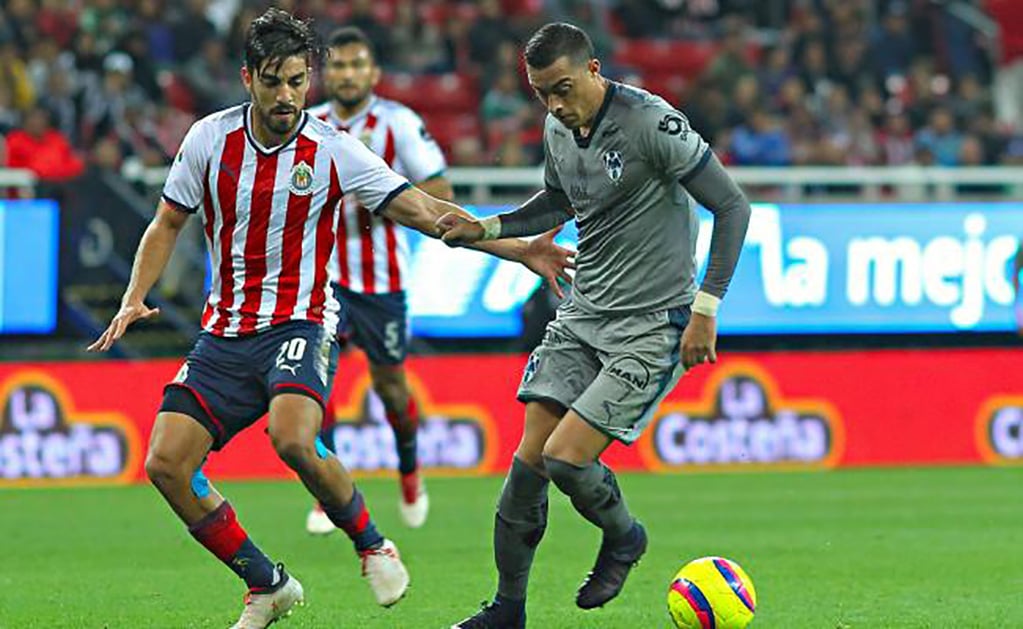 Chivas sigue sin ganar en casa