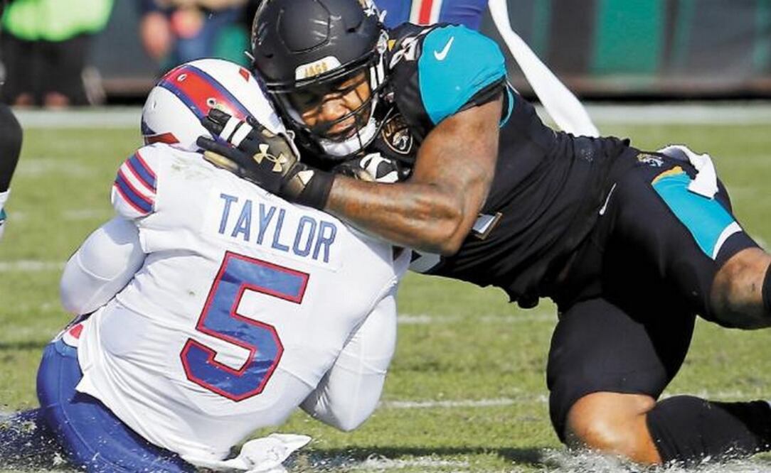 Los castigos se aplicarán según el criterio de los réferis, al ser básicamente de interpretación. (STEPHEN B. MORTON. AP)