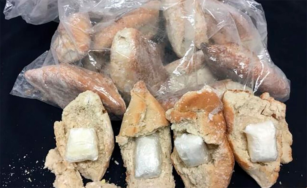 Hallan cocaína oculta dentro de bolillos en aeropuerto de Guadalajara