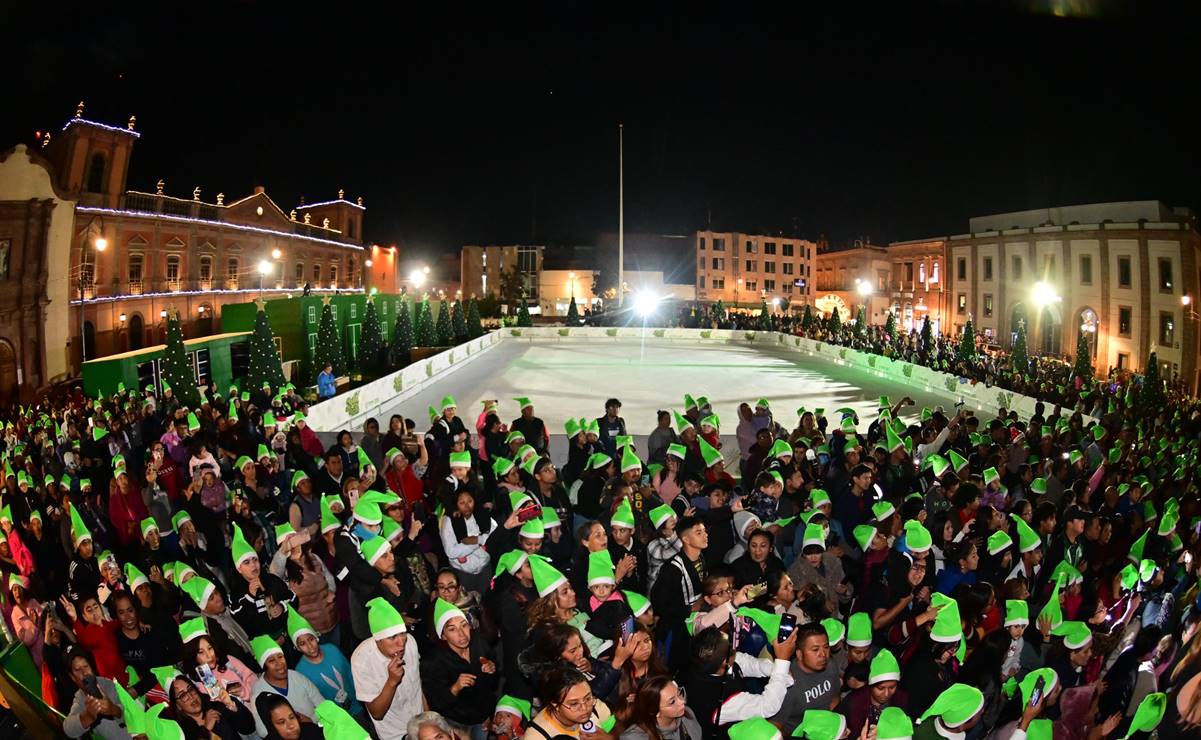 Inauguran pista de hielo en Plaza de Fundadores en San Luis Potosí; estos son los horarios