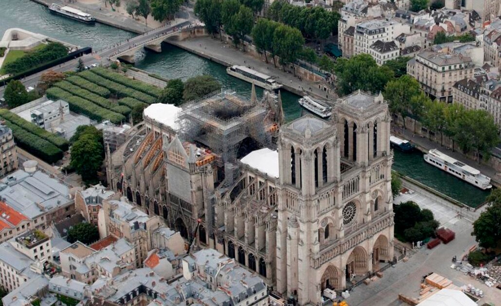 Suspenden obras de Notre Dame por seguridad de trabajadores
