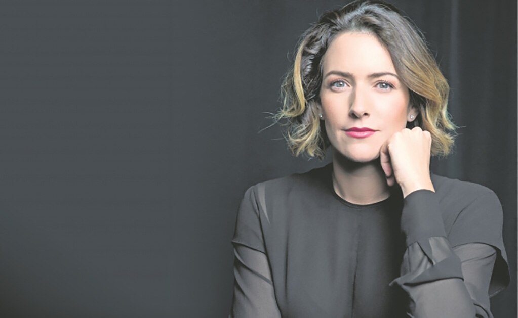 Alondra de la Parra, directora de orquesta (ESPECIAL. TOMADO DE ALONDRADELAPARRA.COM)