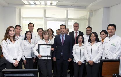Atención al derechohabiente del IMSS recibe reconocimiento 