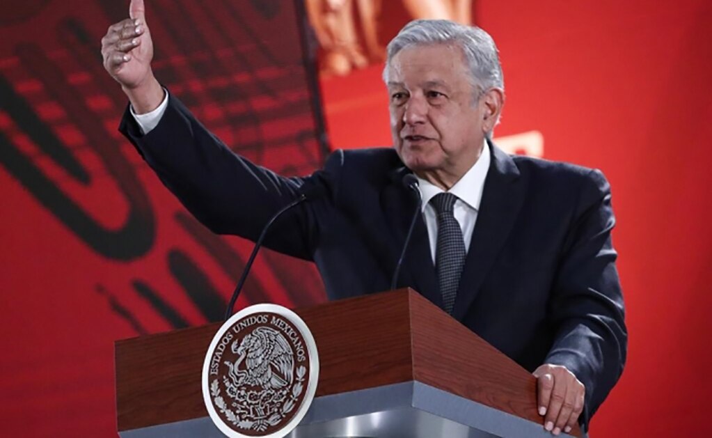 Acusa López Obrador de censos fantasmas en programa Prospera