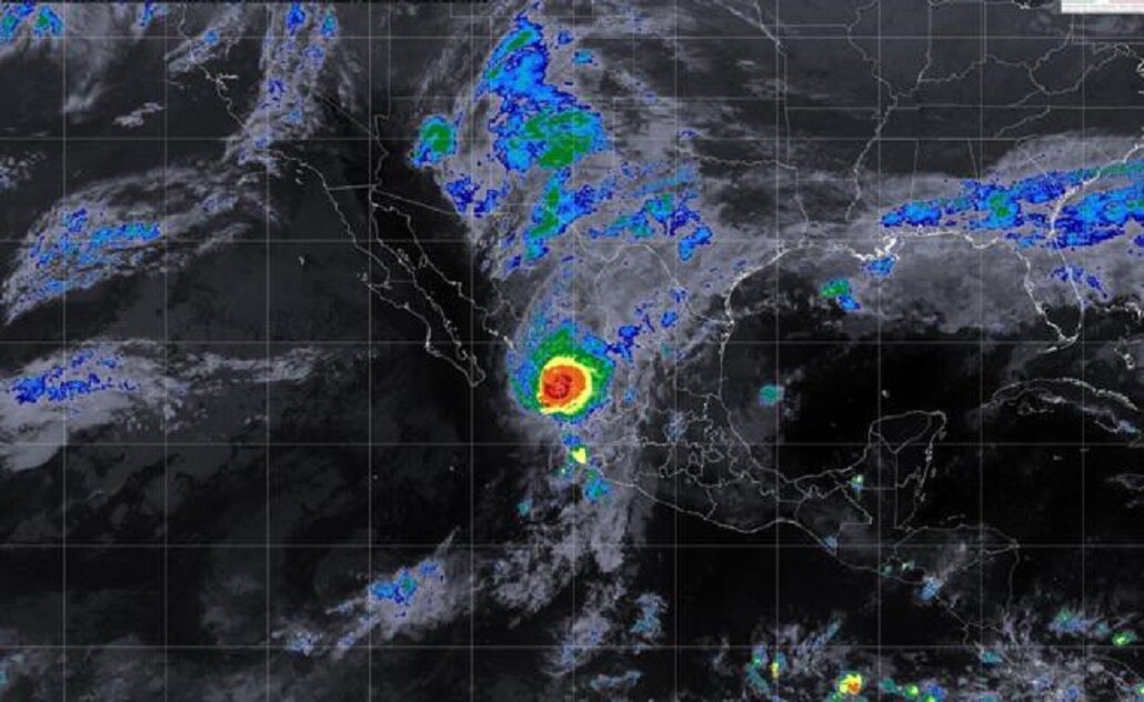 Así tocó tierra el huracán “Willa” en Sinaloa. Animación