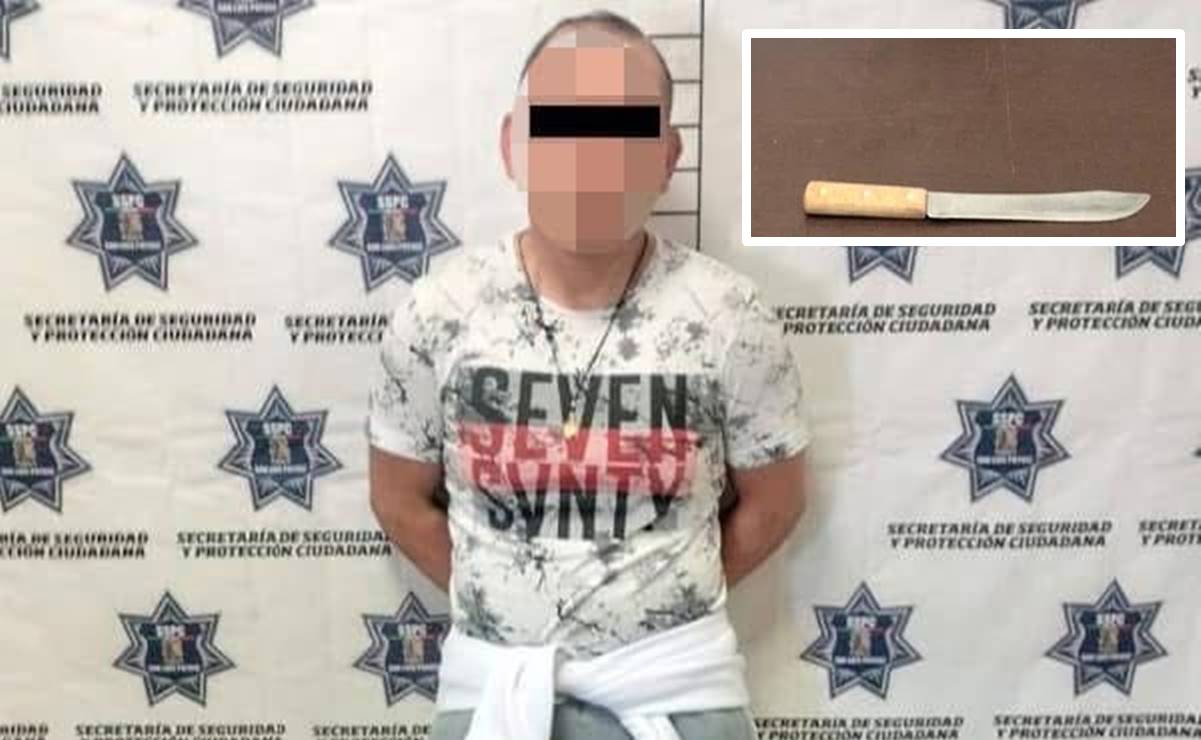 Sujeto ingresa a un OXXO con cuchillo de cocina y amenaza a empleados; es detenido