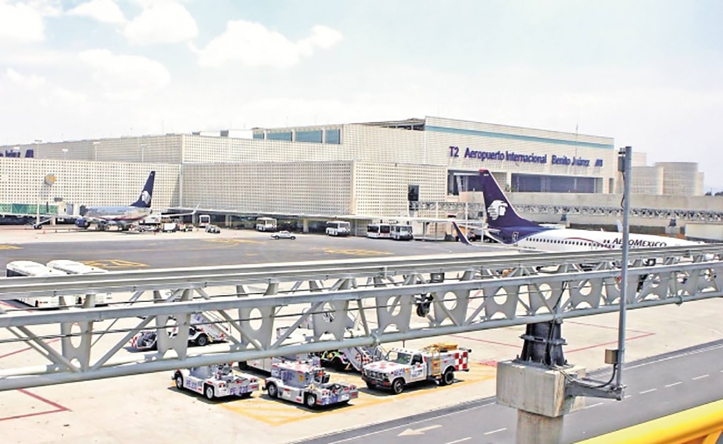 Reanuda AICM operaciones tras suspensión por banco de niebla 