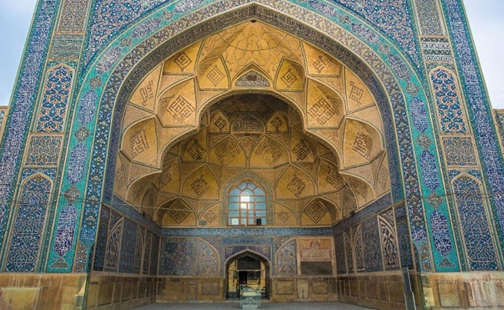 La Mezquita del Viernes de Isfahán fue catalogada Patrimonio de la Humanidad en 2012. Foto: Getty Images vía BBC