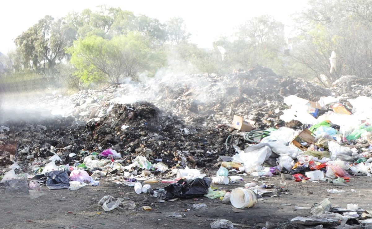 Acusa capital potosina a municipio de Soledad de tirar desechos en sus predios