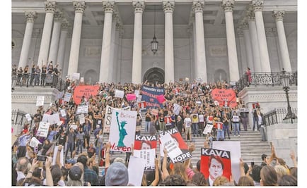 Kavanaugh jura como juez de Suprema Corte