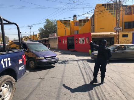 Manifestantes bloquean carretera Matehuala 