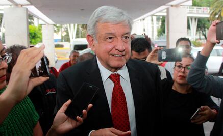 Insiste AMLO en bajarse el sueldo si gana la Presidencia