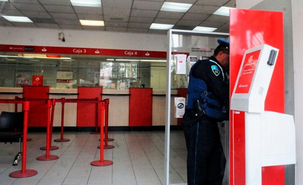 Bancos suspenderán labores el próximo 1 de mayo