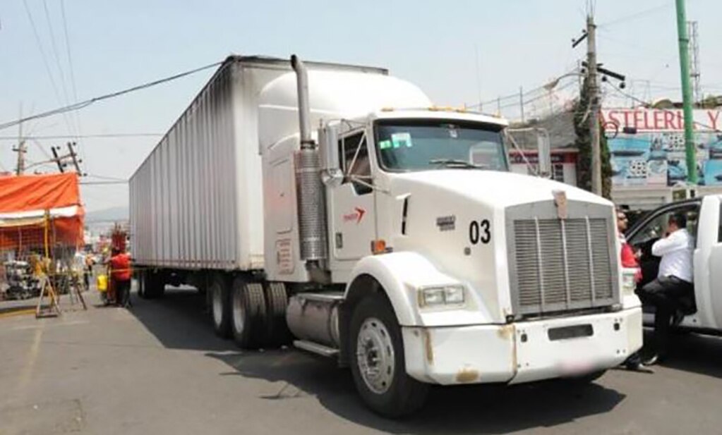 Camión embiste y mata a siete bailarines que ensayaban en una calle de Bolivia