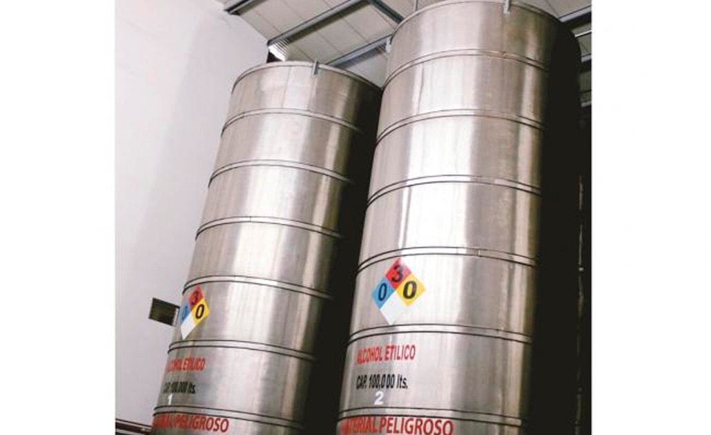 Decomiso récord: casi 200 mil litros de tequila falso