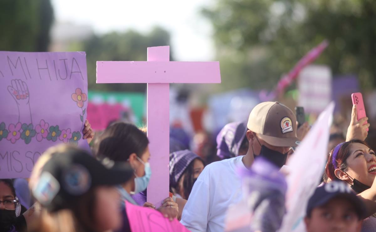 Localizan cuerpo de una mujer en SLP; fiscalía inicia investigación por feminicidio 