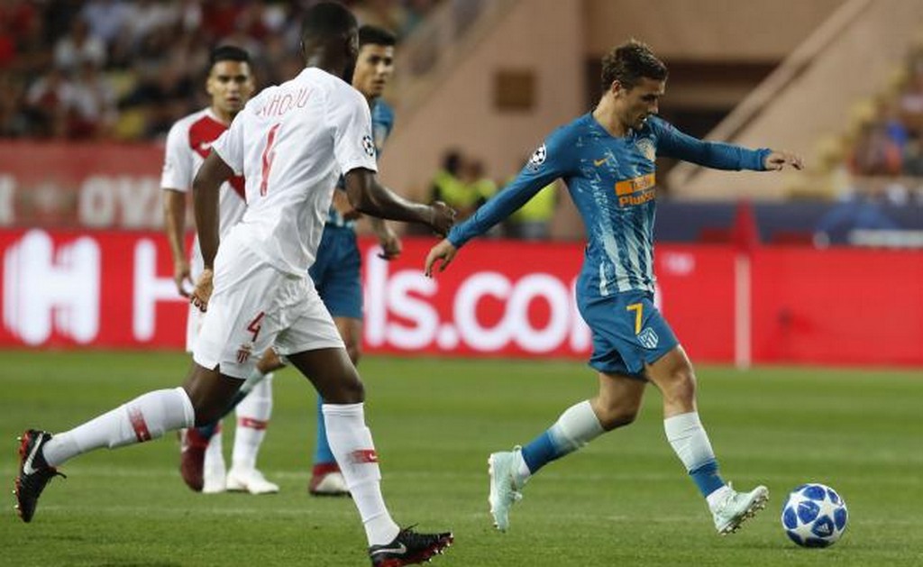 Atlético remonta en casa del Mónaco