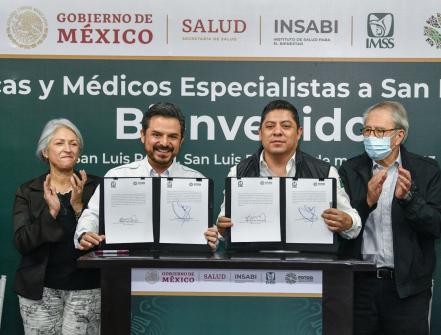 Respalda Zoé Robledo decisión del gobierno de SLP de eliminar doble servicio médico a burócratas