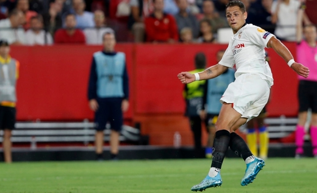 ‘Chicharito’ no sabe si está castigado por Martino