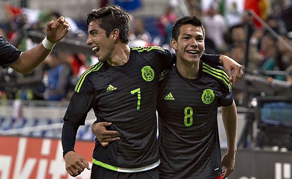 "Chucky" Lozano quiere a Pizarro en el PSV