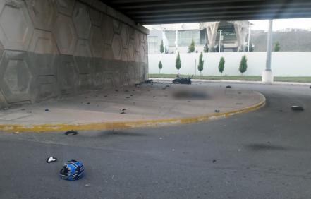 Motociclista fallece en choque