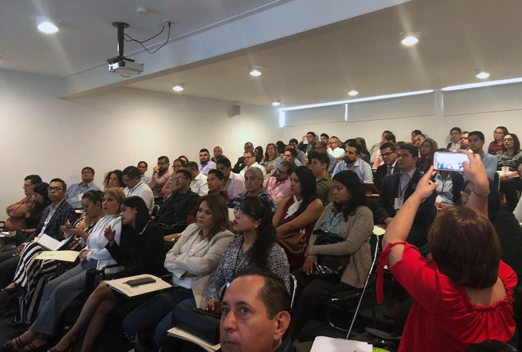 Desdeñan diputados taller de técnica legislativa 