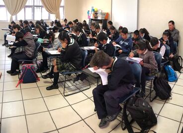 Más de 52 alumnos participaron en Olimpiada del Conocimiento