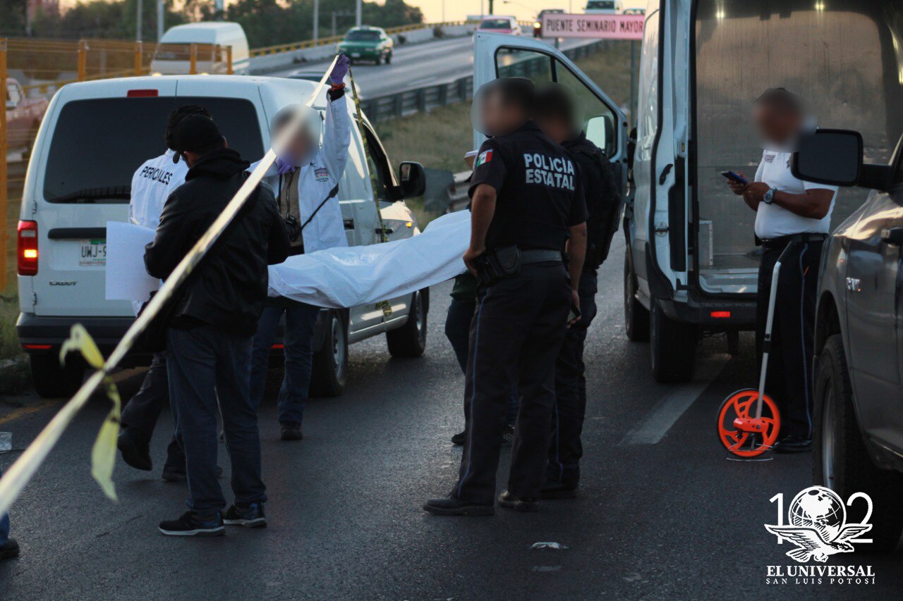 Muere arrollado en la carretera 57