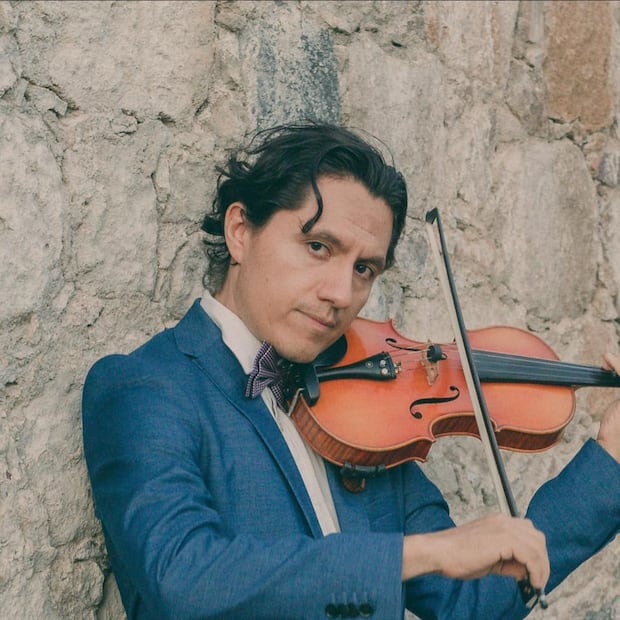 El violinista Miguel Fajardo se presentará en la inauguración de la Ferece 2026. Foto: FB@Miguel Fajardo