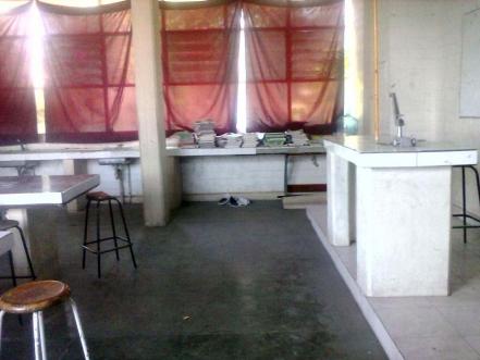 Denuncian a director por malos manejos