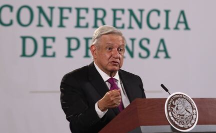 AMLO acusa ataque de adversarios tras video de su hermano recibiendo dinero